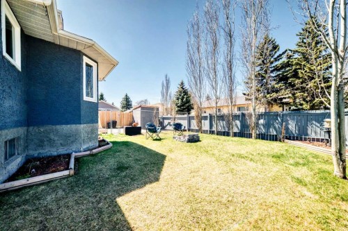 127 Mckerrell Way Se, Calgary, AB - Outdoor