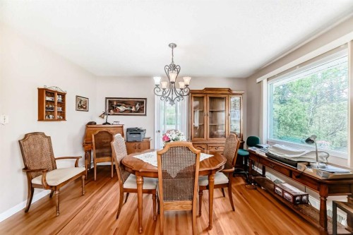 10737 Eamon Road Nw, Calgary, AB 