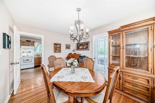 10737 Eamon Road Nw, Calgary, AB 