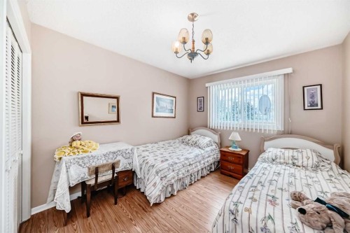 10737 Eamon Road Nw, Calgary, AB 