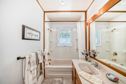 10737 Eamon Road Nw, Calgary, AB 