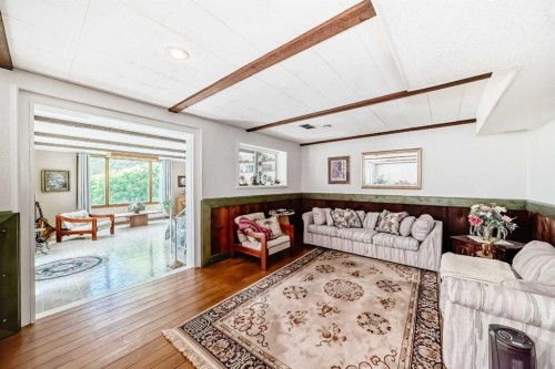10737 Eamon Road Nw, Calgary, AB 
