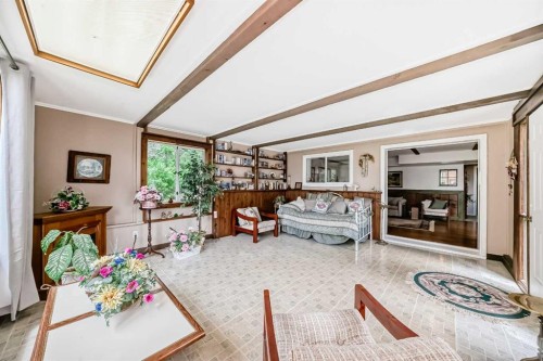 10737 Eamon Road Nw, Calgary, AB 