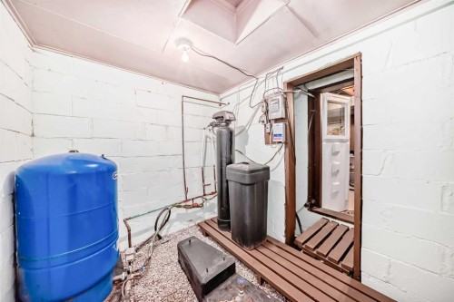 10737 Eamon Road Nw, Calgary, AB 
