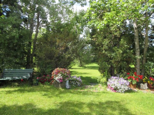 10737 Eamon Road Nw, Calgary, AB 