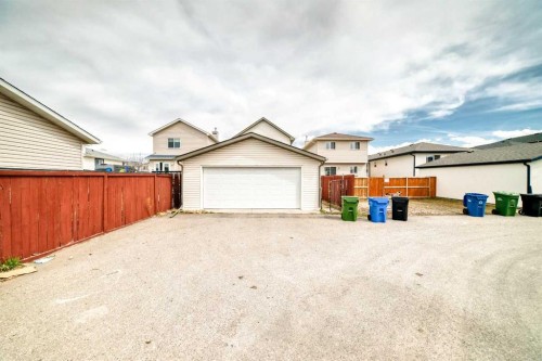 111 Tarawood Road Ne, Calgary, AB - Outdoor With Exterior