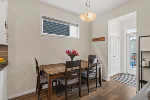 27 Heritage Rise, Cochrane, AB - Indoor Photo Showing Dining Room