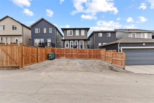 27 Heritage Rise, Cochrane, AB - Outdoor