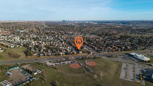 68 Hawkfield Crescent Nw, Calgary, AB - Outdoor With View