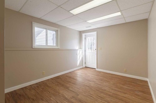 48 Ranchridge Drive Nw, Calgary, AB - Indoor Photo Showing Other Room