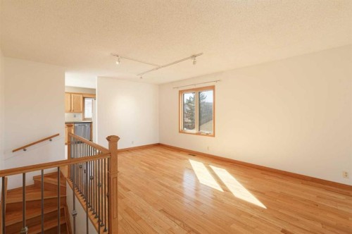 48 Ranchridge Drive Nw, Calgary, AB - Indoor Photo Showing Other Room