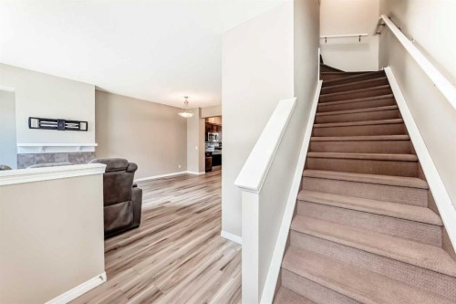 78 Kincora Heath Nw, Calgary, AB - Indoor Photo Showing Other Room
