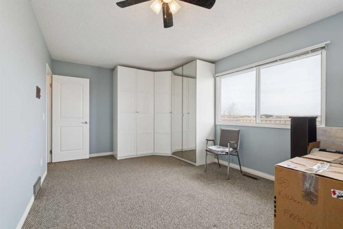 7 Willow Vale, Rural Rocky View County, AB - Indoor