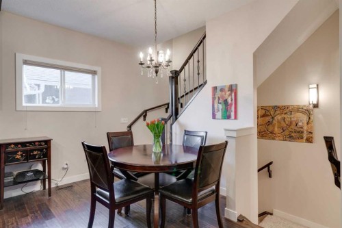 2-309 15 Avenue Ne, Calgary, AB - Indoor Photo Showing Dining Room