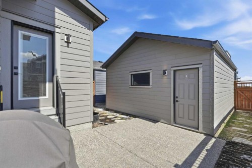 120 Treeline Manor Sw, Calgary, AB - Outdoor With Exterior