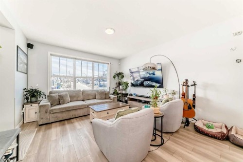 1140 Legacy Circle Se, Calgary, AB - Indoor Photo Showing Living Room