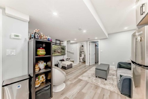 1140 Legacy Circle Se, Calgary, AB - Indoor