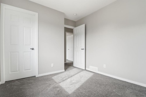 93 Cityline Square Ne, Calgary, AB - Indoor Photo Showing Other Room