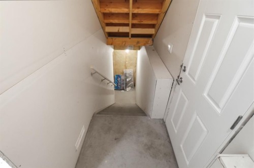 93 Cityline Square Ne, Calgary, AB - Indoor Photo Showing Other Room