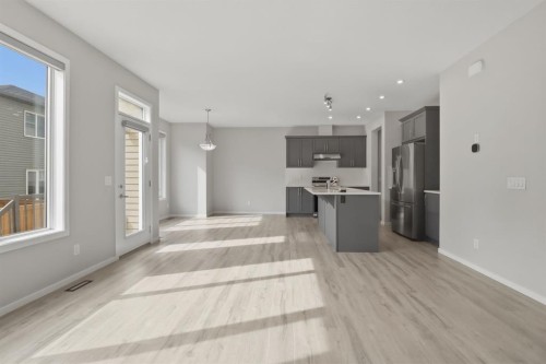 93 Cityline Square Ne, Calgary, AB - Indoor Photo Showing Other Room