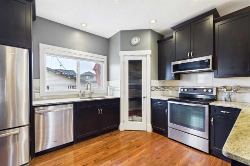51 Nolanfield Terrace Nw, Calgary, AB - Indoor Photo Showing Kitchen