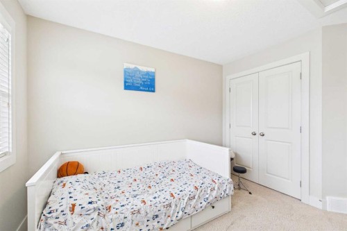 51 Nolanfield Terrace Nw, Calgary, AB - Indoor Photo Showing Bedroom