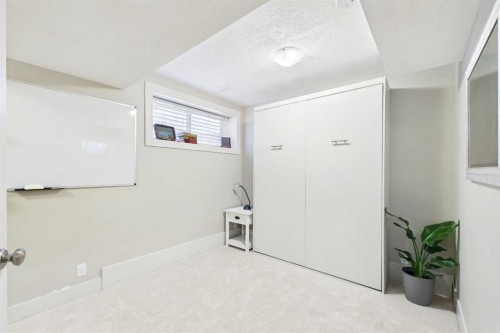 51 Nolanfield Terrace Nw, Calgary, AB - Indoor Photo Showing Other Room