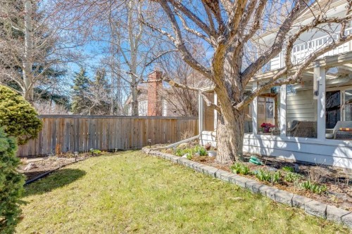 107 Valhalla Crescent Nw, Calgary, AB - Outdoor