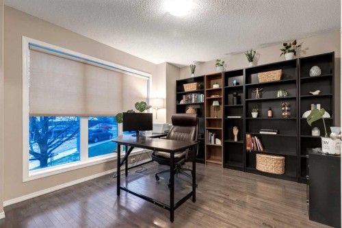 436 Cranberry Circle Se, Calgary, AB - Indoor Photo Showing Office