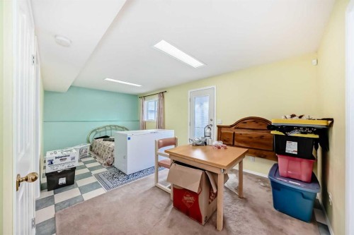 264 Hawkmount Close, Calgary, AB - Indoor