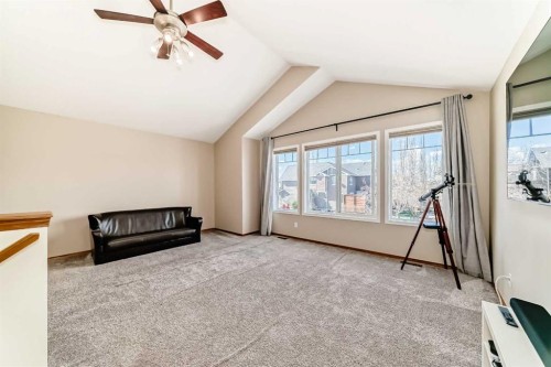 84 Cougarstone Square Sw, Calgary, AB - Indoor Photo Showing Other Room