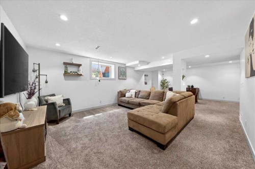 917 Channelside Road Sw, Airdrie, AB - Indoor