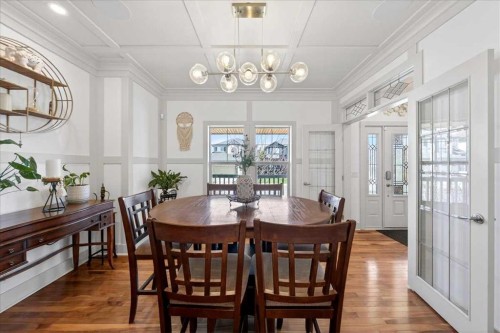 917 Channelside Road Sw, Airdrie, AB - Indoor Photo Showing Dining Room