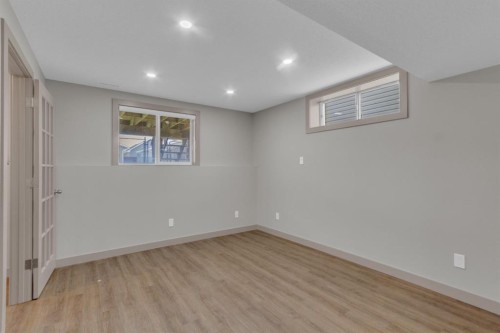 19 Bridleglen Road Sw, Calgary, AB - Indoor Photo Showing Other Room