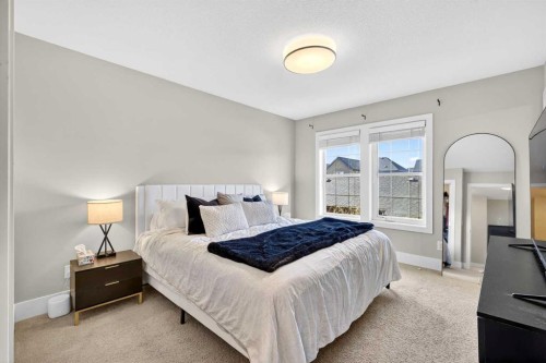 548 Quarry Park Boulevard Se, Calgary, AB - Indoor Photo Showing Bedroom