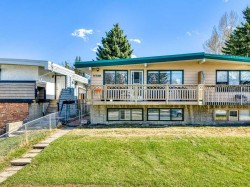 11759 Canfield Road SW Calgary, AB T2W 1J6