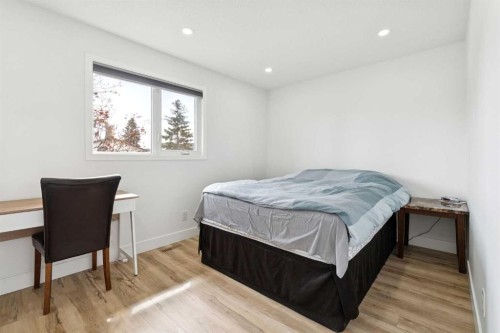 176 Penmeadows Close Se, Calgary, AB 