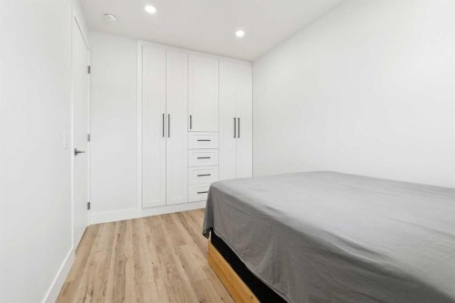 176 Penmeadows Close Se, Calgary, AB 