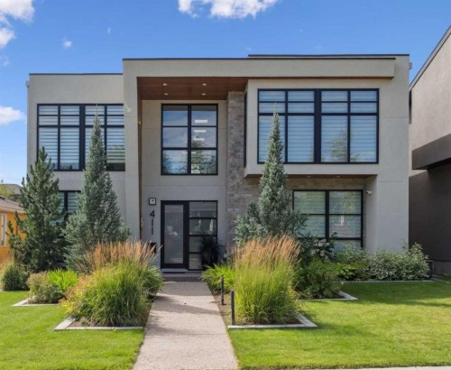 411 47 Avenue Sw, Calgary, AB - Outdoor With Facade