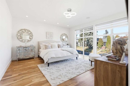 411 47 Avenue Sw, Calgary, AB - Indoor Photo Showing Bedroom