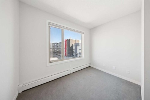 222-7 Westpark Common Sw, Calgary, AB - Indoor Photo Showing Other Room