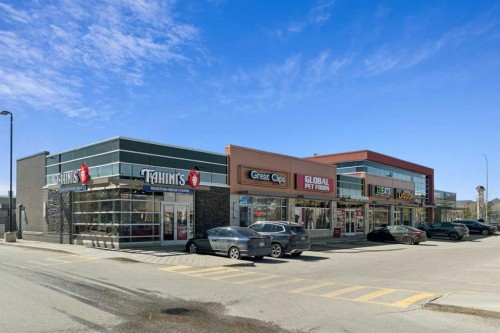 222-7 Westpark Common Sw, Calgary, AB - Outdoor
