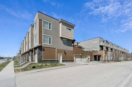 222-7 Westpark Common Sw, Calgary, AB - Outdoor