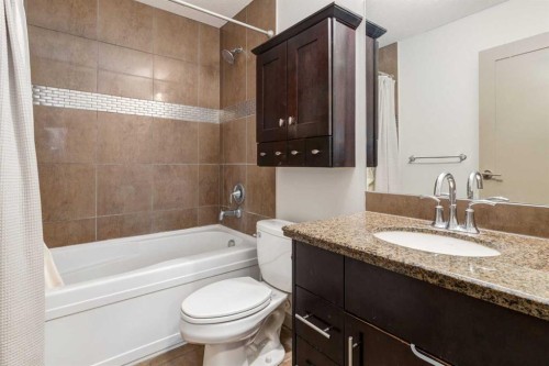 1901-210 15 Avenue Se, Calgary, AB - Indoor Photo Showing Bathroom
