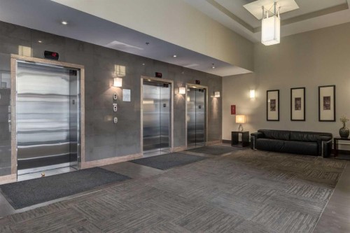 1901-210 15 Avenue Se, Calgary, AB - Indoor Photo Showing Other Room