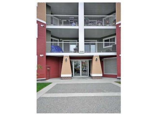 2310-10 Prestwick Bay Se, Calgary, AB - Outdoor With Balcony