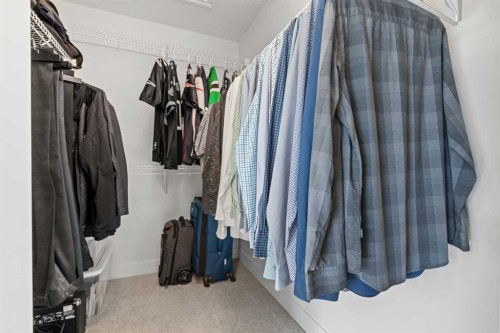 25 Westland Crescent Sw, Calgary, AB - Indoor With Storage