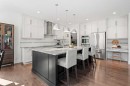 25 Westland Crescent Sw, Calgary, AB  - Indoor Photo Showing Kitchen With Stainless Steel Kitchen With Upgraded Kitchen 