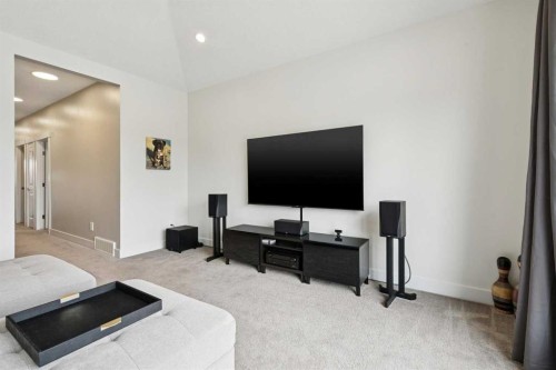 36 Ridge View Close, Cochrane, AB - Indoor