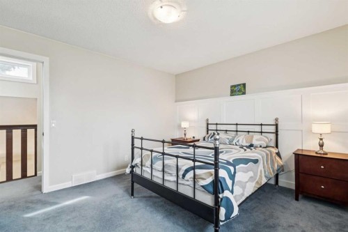1848 38 Street Ne, Calgary, AB - Indoor Photo Showing Bedroom